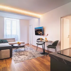 D&a Amphitheatre Premium With Free Parking Apartman Pula